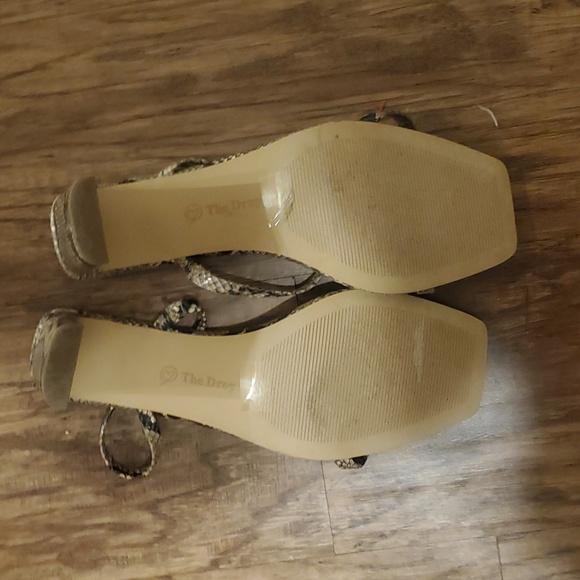 Amazon the drop sandal size 13 - Picture 6 of 8